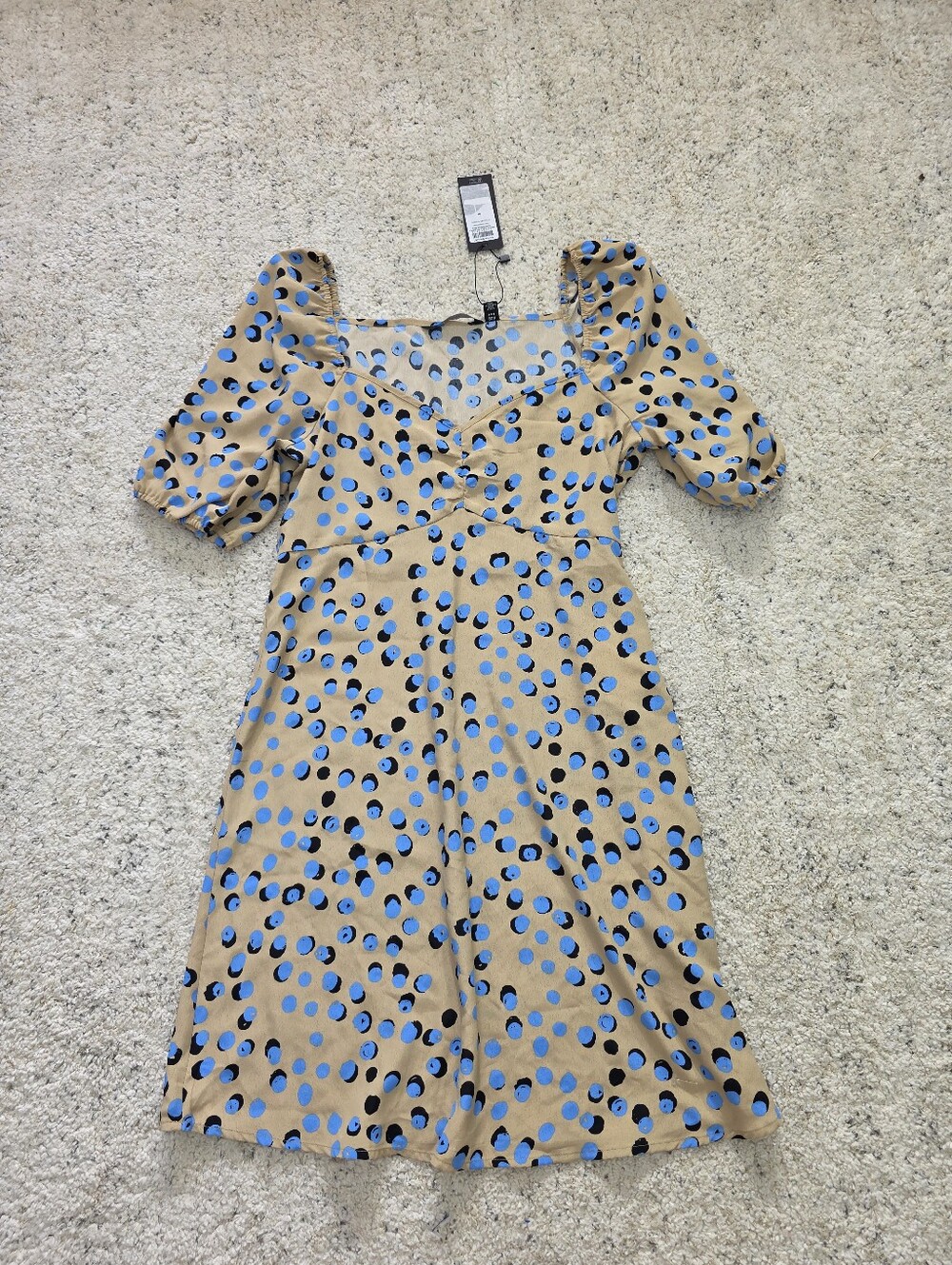 Size M Vero Moda Beige Polka Dot Puff-Sleeve Dress with Blue and Black Spots